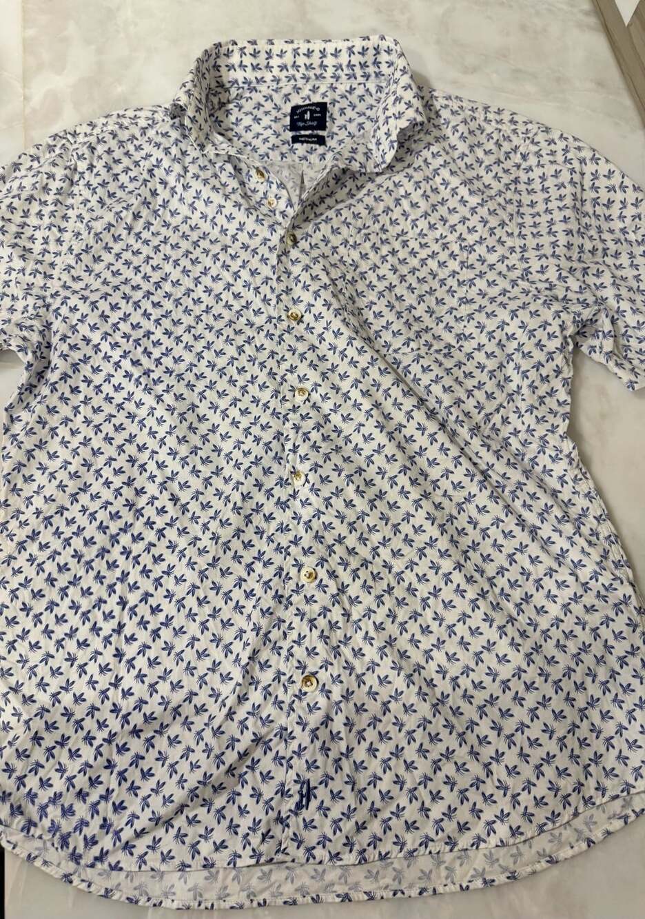 johnnie-O Top Shelf Button-Up Shirt Size Medium White Blue Print